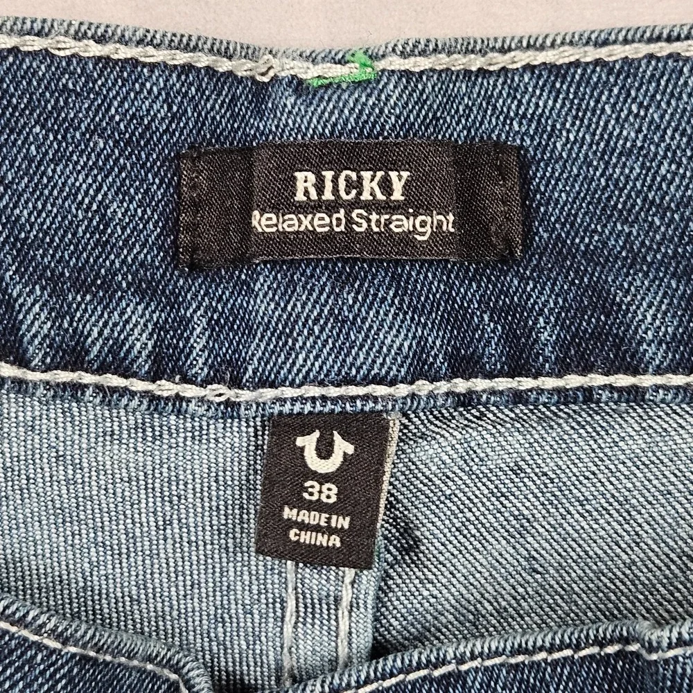 NEW True Religion Ricky Relaxed Straight Jeans Mens 38x34 Dark Wash Flap Pockets